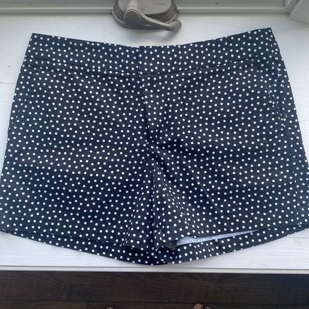 NWT Cynthia Rowley Black & White Polka Dot Shorts Size 6